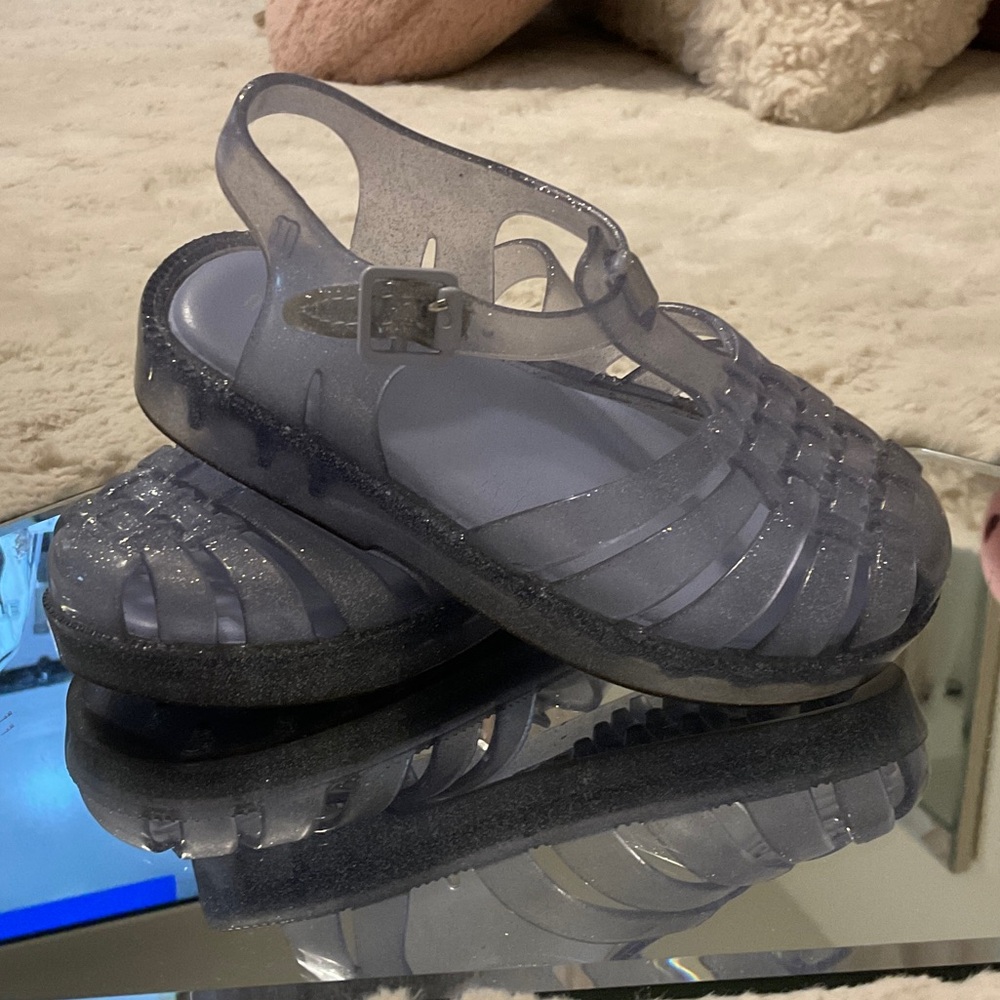 Kids Glitter Jelly Sandals in Smoke Gray